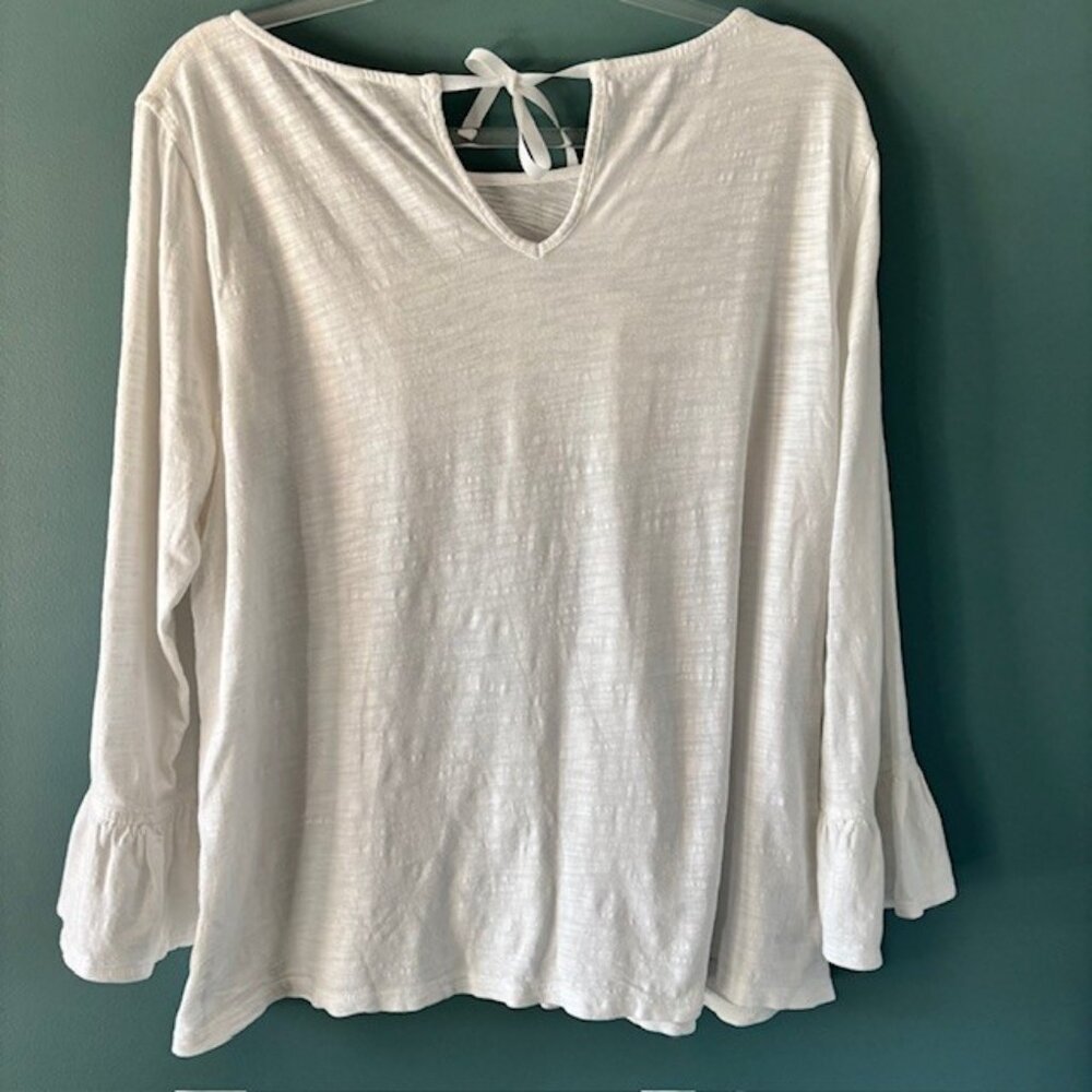 Crown & Ivy XL Ruffle Yoke Bell Sleeve Peasant Tunic Top Ivory Lightweight Boho - Picture 4 of 6